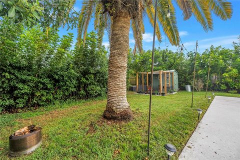 Villa ou maison à vendre à Largo, Floride: 3 chambres, 100.33 m2 № 2408877 - photo 15