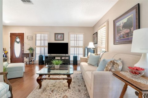 House in Tampa, Florida 3 bedrooms, 135.08 sq.m. № 1723405 - photo 4