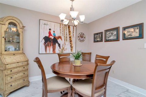House in Tampa, Florida 3 bedrooms, 135.08 sq.m. № 1723405 - photo 7