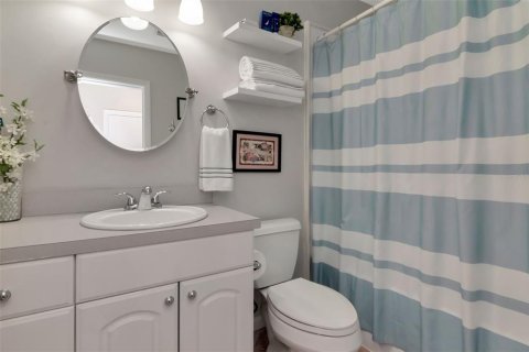 House in Tampa, Florida 3 bedrooms, 135.08 sq.m. № 1723405 - photo 14
