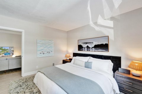 Condo in Fort Lauderdale, Florida, 2 bedrooms  № 2088009 - photo 19
