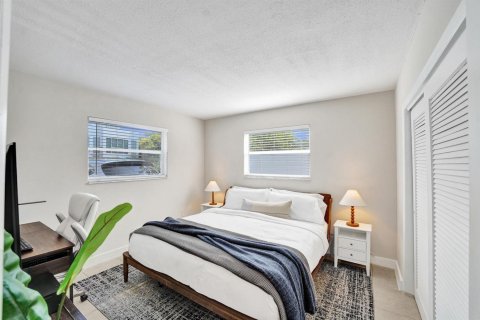 Condo in Fort Lauderdale, Florida, 2 bedrooms  № 2088009 - photo 22