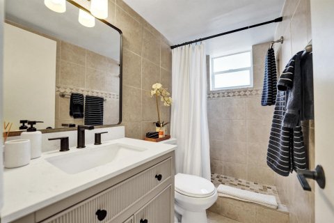 Condo in Fort Lauderdale, Florida, 2 bedrooms  № 2088009 - photo 21
