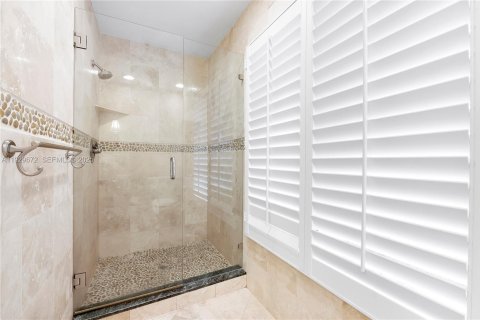 Villa ou maison à vendre à Fort Lauderdale, Floride: 4 chambres, 197.14 m2 № 1988573 - photo 13