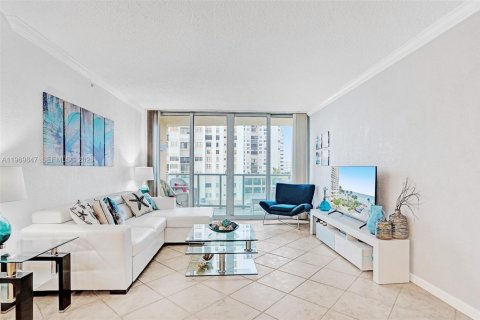 Copropriété à louer à Hollywood, Floride: 1 chambre, 69.21 m2 № 2036225 - photo 8