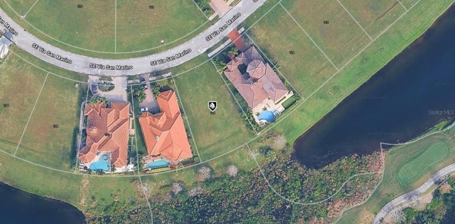 Terrain à Saint Lucie, Floride № 2373390