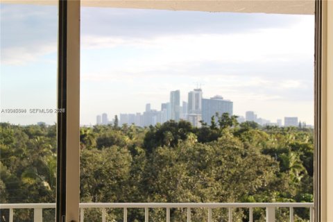 Condo in Miami, Florida, 1 bedroom № 2242410