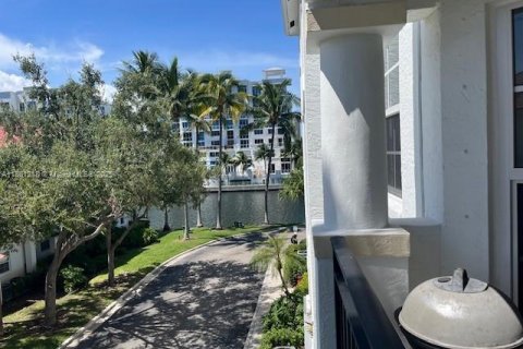 Copropriété à louer à Aventura, Floride: 3 chambres, 122.63 m2 № 1889394 - photo 20