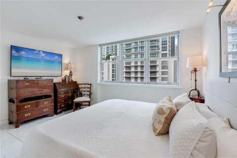 Condominio en alquiler en Miami, Florida, 2 dormitorios, 91.97 m2 № 2047704 - foto 12