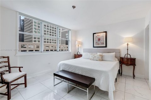 Condominio en alquiler en Miami, Florida, 2 dormitorios, 91.97 m2 № 2047704 - foto 11