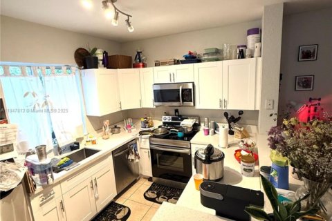 Adosado en alquiler en Miami Gardens, Florida, 3 dormitorios, 131.64 m2 № 1848858 - foto 8