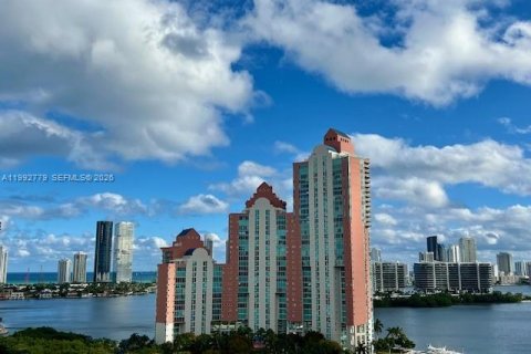 Condominio en alquiler en Aventura, Florida, 1 dormitorio, 98.94 m2 № 2056697 - foto 30