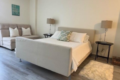 Condominio en alquiler en Aventura, Florida, 1 dormitorio, 98.94 m2 № 2056697 - foto 15