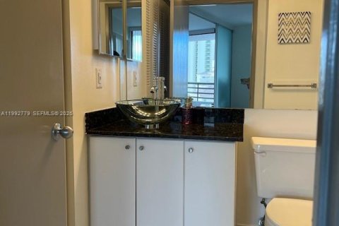 Condominio en alquiler en Aventura, Florida, 1 dormitorio, 98.94 m2 № 2056697 - foto 25