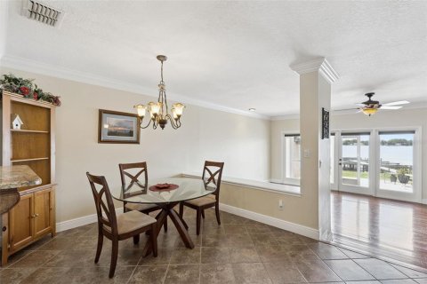 House in Clermont, Florida 3 bedrooms, 149.57 sq.m. № 2237422 - photo 20