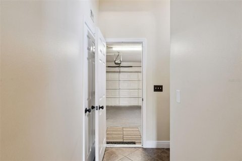House in Clermont, Florida 3 bedrooms, 149.57 sq.m. № 2237422 - photo 18