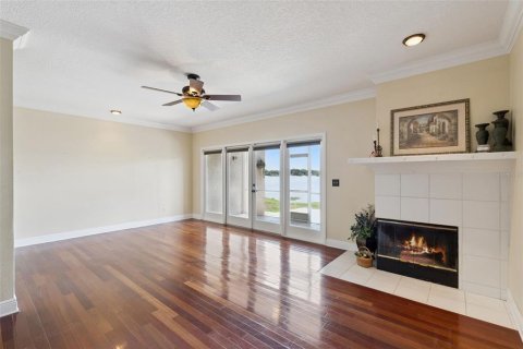 House in Clermont, Florida 3 bedrooms, 149.57 sq.m. № 2237422 - photo 25