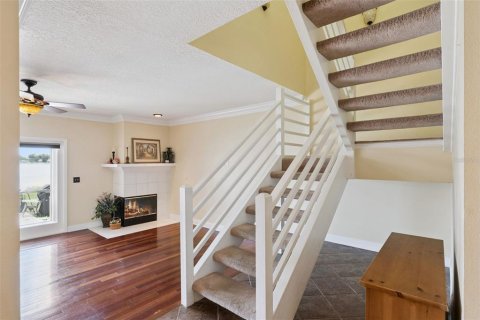 House in Clermont, Florida 3 bedrooms, 149.57 sq.m. № 2237422 - photo 24