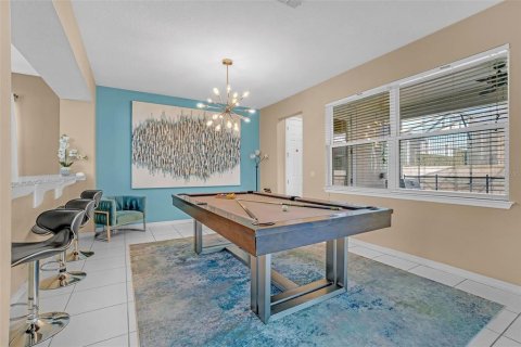 House in Kissimmee, Florida 9 bedrooms, 405.33 sq.m. № 2149287 - photo 12