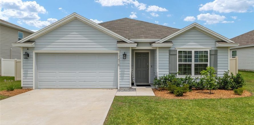 Villa ou maison à Alachua, Floride 4 chambres, 164.72 m2 № 2111173