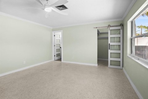 Villa ou maison à louer à Treasure Island, Floride: 3 chambres, 140.38 m2 № 1636586 - photo 20