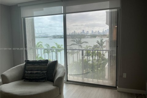 Studio in the Condo in Miami Beach, Florida  № 1998345
