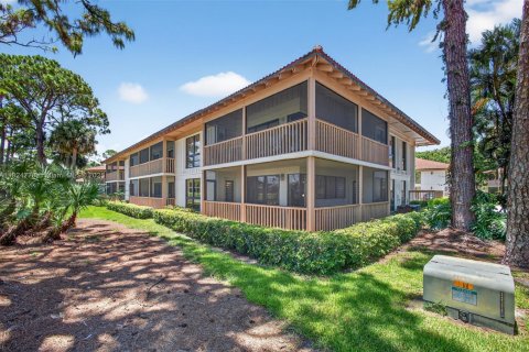 Condo in Palm Beach Gardens, Florida, 2 bedrooms  № 1790700 - photo 4