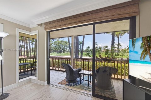 Condo in Palm Beach Gardens, Florida, 2 bedrooms  № 1790700 - photo 18