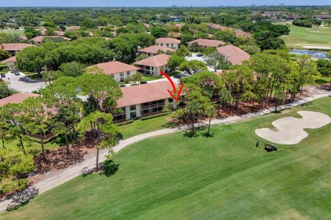 Condo in Palm Beach Gardens, Florida, 2 bedrooms  № 1790700 - photo 3
