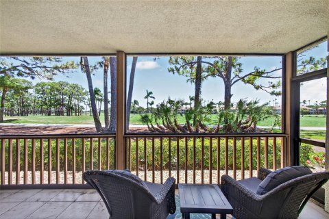 Condo in Palm Beach Gardens, Florida, 2 bedrooms  № 1790700 - photo 19