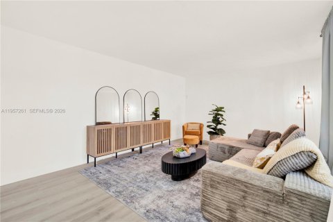 Casa en alquiler en Oakland Park, Florida, 3 dormitorios, 152.92 m2 № 2011249 - foto 26