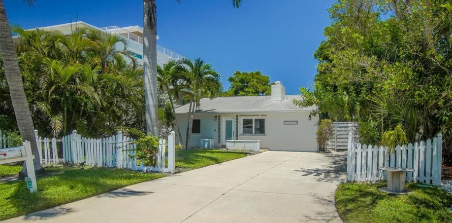 Casa en Sarasota, Florida 2 dormitorios, 110 m2 № 1884782