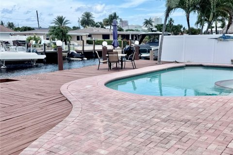Casa en venta en Pompano Beach, Florida, 2 dormitorios, 105.72 m2 № 2087227 - foto 30
