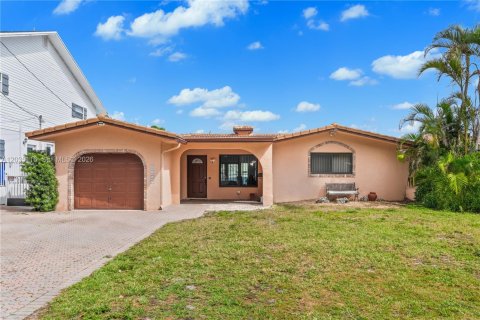 Casa en venta en Pompano Beach, Florida, 2 dormitorios, 105.72 m2 № 2087227 - foto 9