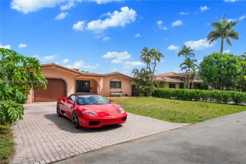 Casa en venta en Pompano Beach, Florida, 2 dormitorios, 105.72 m2 № 2087227 - foto 7