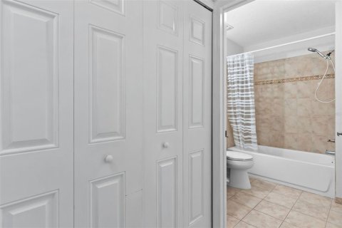 Condo in Bunnell, Florida, 2 bedrooms  № 1824187 - photo 18