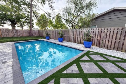 House in Winter Garden, Florida 4 bedrooms, 253.53 sq.m. № 2102516 - photo 3