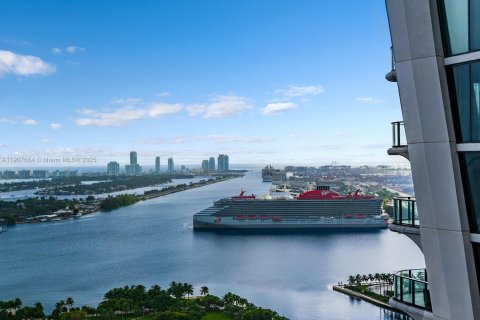 Condominio en venta en Miami, Florida, 1 dormitorio, 75.07 m2 № 1964552 - foto 2
