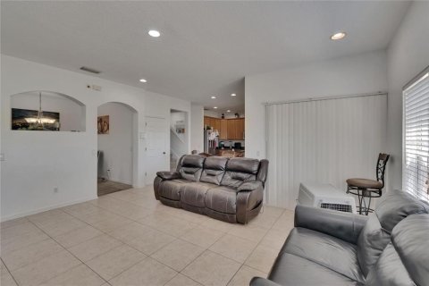 Casa en venta en Valrico, Florida, 6 dormitorios, 253.81 m2 № 1639859 - foto 11