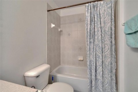 Casa en venta en Valrico, Florida, 6 dormitorios, 253.81 m2 № 1639859 - foto 22