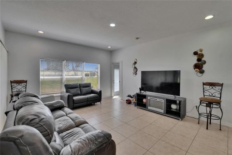 Casa en venta en Valrico, Florida, 6 dormitorios, 253.81 m2 № 1639859 - foto 8