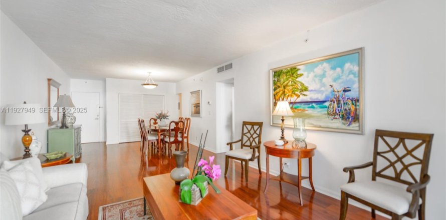 Condo in Hollywood, Florida, 1 bedroom № 1988164