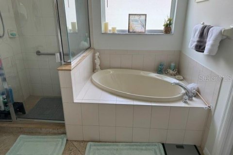 Снять в аренду виллу или дом в Брейдентон, Флорида 1 комната, 186.92м2, № 2167633 - фото 14