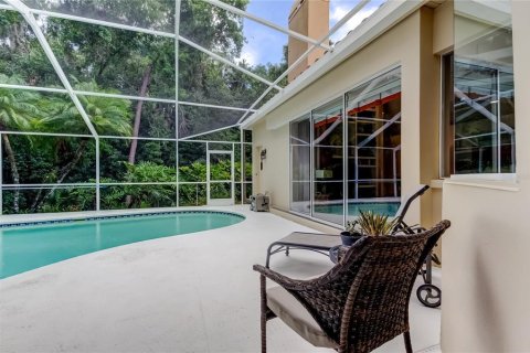 House in Oldsmar, Florida 4 bedrooms, 242.1 sq.m. № 1800174 - photo 10