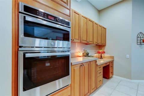 House in Oldsmar, Florida 4 bedrooms, 242.1 sq.m. № 1800174 - photo 20