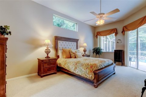 House in Oldsmar, Florida 4 bedrooms, 242.1 sq.m. № 1800174 - photo 11