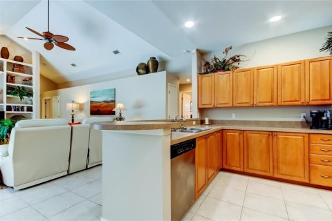 House in Oldsmar, Florida 4 bedrooms, 242.1 sq.m. № 1800174 - photo 23