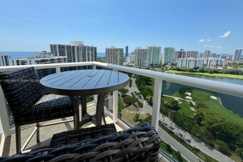 Condo in Aventura, Florida, 2 bedrooms  № 1892964 - photo 28