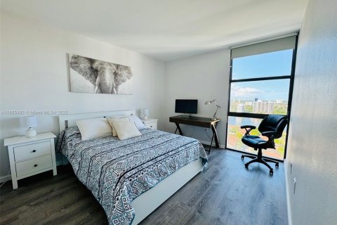 Condo in Aventura, Florida, 2 bedrooms  № 1892964 - photo 15