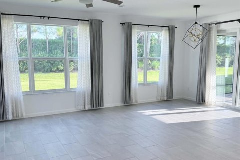 Villa ou maison à vendre à Port St. Lucie, Floride: 3 chambres, 211.35 m2 № 2245180 - photo 15